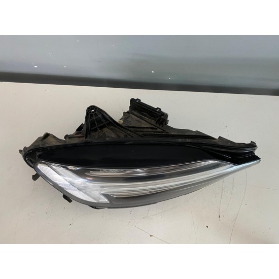 Left headlight MID LED with control unit VOLVO V60CC MILD HYBRID 2021+ 31656893