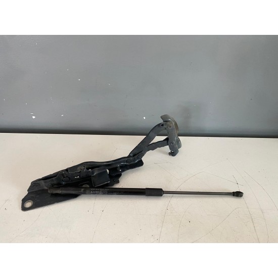 Left Hood Hinge Volvo S60 V60 V60CC MILD HYBRID 2021+ 32277085 32318590