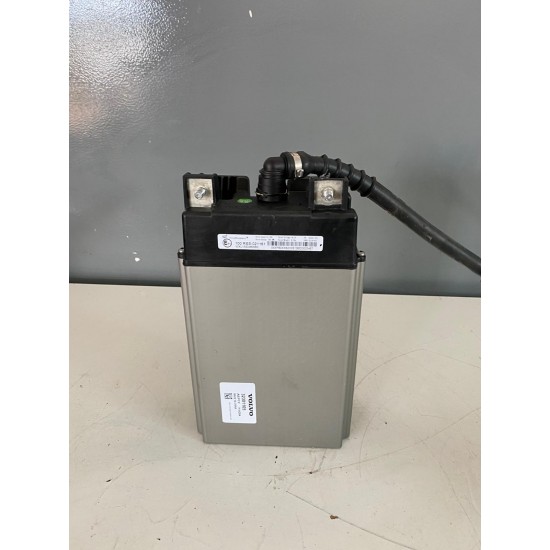 Battery VOLVO XC60 V60CC MILD HYBRID 2021+ 32301105