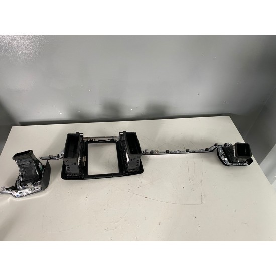 Dashboard panel ornament VOLVO XC60 V60 V60CC 2021+ 31651191 31477170 31477876 31477170