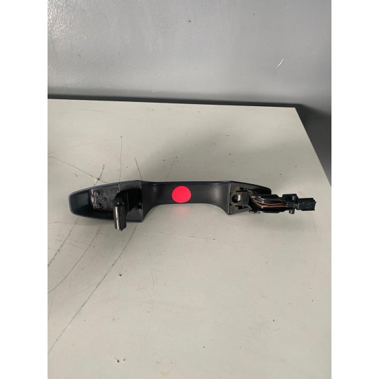 Right Door Handle With Keyless and Light Volvo XC40 V60CC V60 31462058 31462059 31462056