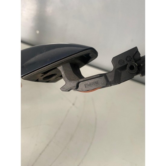Right Door Handle With Keyless and Light Volvo XC40 V60CC V60 31462058 31462059 31462056