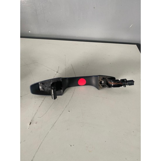 Right Door Handle With Keyless and Light Volvo XC40 V60CC V60 31462058 31462059 31462056