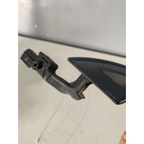 Right Door Handle With Keyless and Light Volvo XC40 V60CC V60 31462058 31462059 31462056