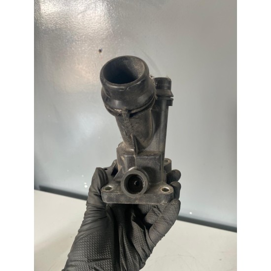 Carcasa termostat VOLVO V60 XC70 V40 XC60 V40 V70 S60 V60CC S80 31293556