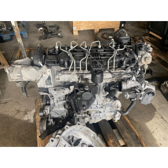 Motor VOLVO S60 V60 XC60 S80 V70 XC70 D5204T7 36050625