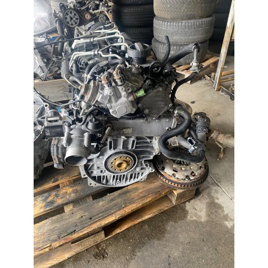 Motor VOLVO S60 V60 XC60 S80 V70 XC70 D5204T7 36050625