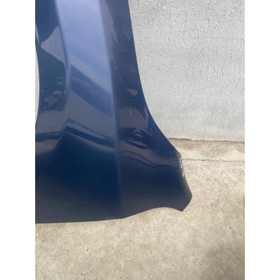 Aripa stanga Volvo S60 V60 2010-2013 31218882 31352073 Aripa stanga Volvo S60 V60 2010-2013 31218882 31352073