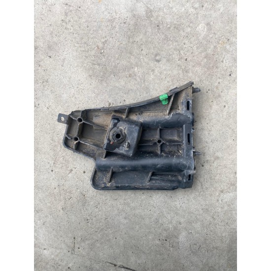 Suport Aripa Stanga Volvo S60 V60 2010-2013 30796625 30795048 Suport Aripa Stanga Volvo S60 V60 2010-2013 30796625 30795048