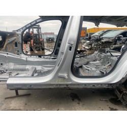 Prag stanga spate VOLVO V60 2019 31484843 32353835