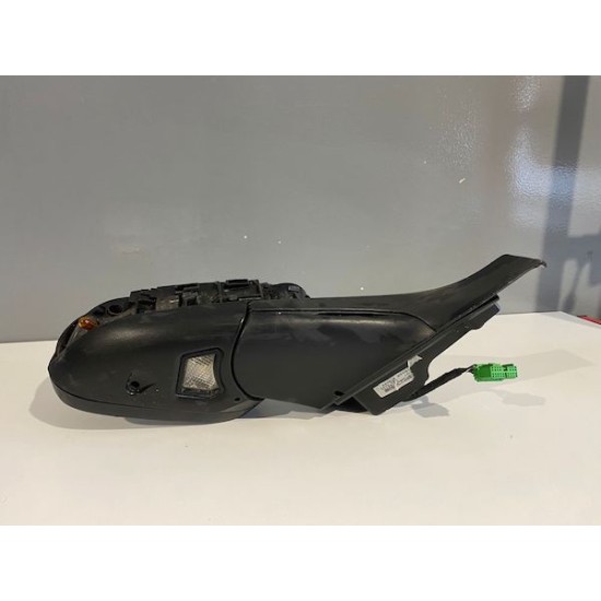 Right rear view mirror foldable with light 8 wiresVOLVO S80 V70 2007-2012 