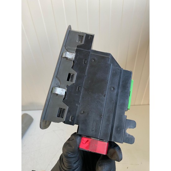 Buton comanda geamuri Volvo S60 S80 V70 XC70 XC90 8682949 30658116