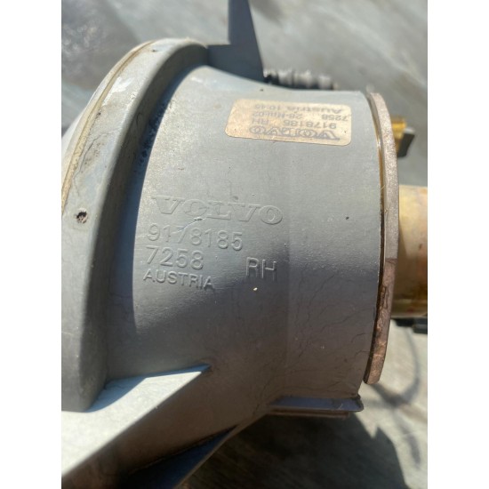 Proiector dreapta fata VOVLO S60 2002 8693337 9178185