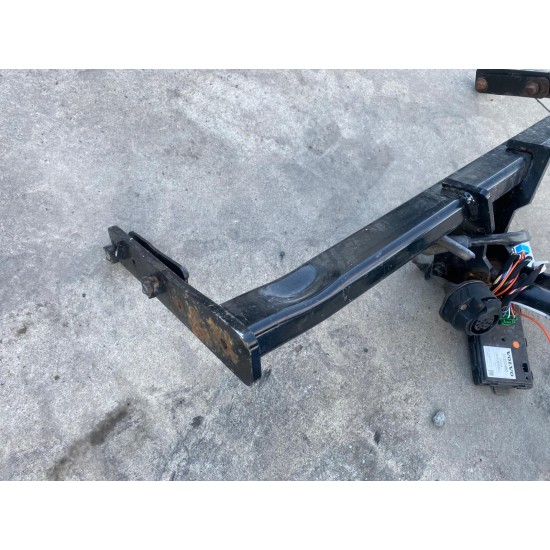 Carlig cu instalatie VOLVO S80 V70 2008-2014 31359718
