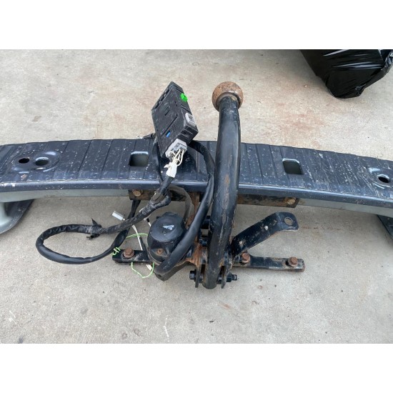 Towing hook fixed with wiring harness and module Volvo V50 31265673 31265541 31350480 31346059