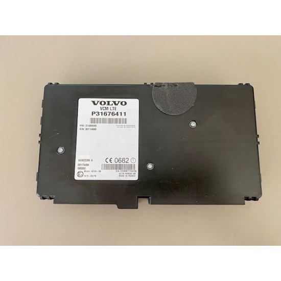 VCM control unit Volvo XC90 2015-2022 31676411