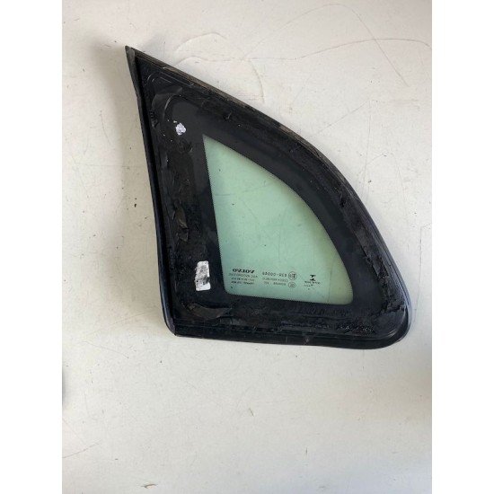 Geam aripa spate dreapta VOLVO V40 V40CC 2012+ 31386771