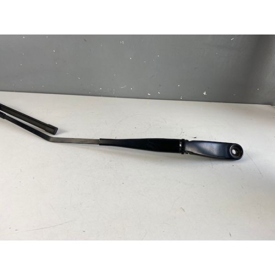 Front right wiper arm LHD VOLVO V40 V40CC 31276060