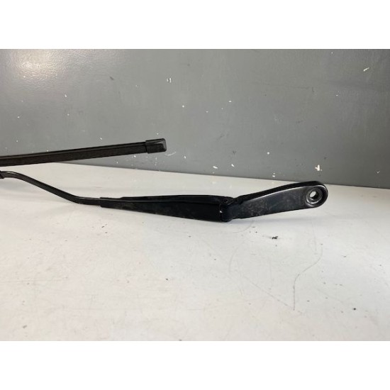 Front left wiper arm VOLVO V40 V40CC 31276059