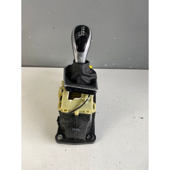 Gear shift lever carrier VOLVO V40 V40CC 31437813 31367484