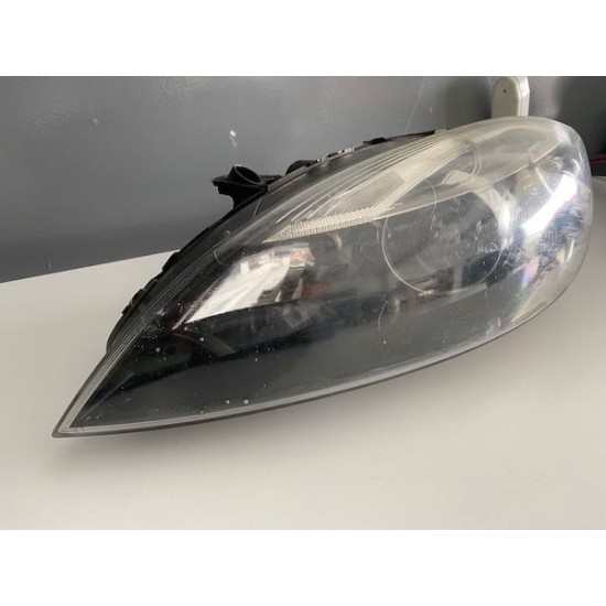 Front left headlight xenon Volvo V40 2012+ 31283332