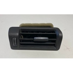 Grila ventilatie centrala dreapta VOLVO XC90 31455188