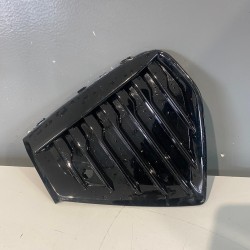 Front right bumper grille VOLVO XC60 2022+ 32234962
