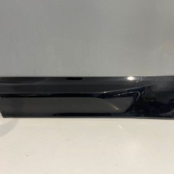 Rear door trim molding left VOLVO XC60 MILD HYBRID 2020+ 31440304 31440296 