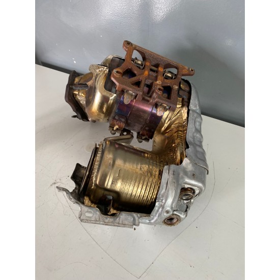 Catalytic converter 100.000KM VOLVO XC60 V60CC MILD HYBRID V60 V90 V90CC XC90 32240728 36010524