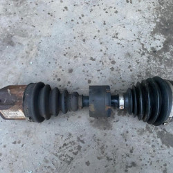 Left driveshaft short automatic transmission Volvo S60 S80 V70 30735129