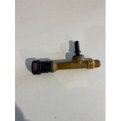 Cot adaptor furtun apa Volvo XC70 XC60 S60 V60 V70 S80 31338581