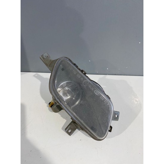 Proiector lampa ceata dreapta fata VOLVO V70 2004-2007 8693348