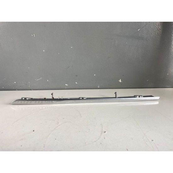 Decorative strip dashboard glove box trim chrome LHD CROSS COUNTRY VOLVO V40 V40CC 31393282