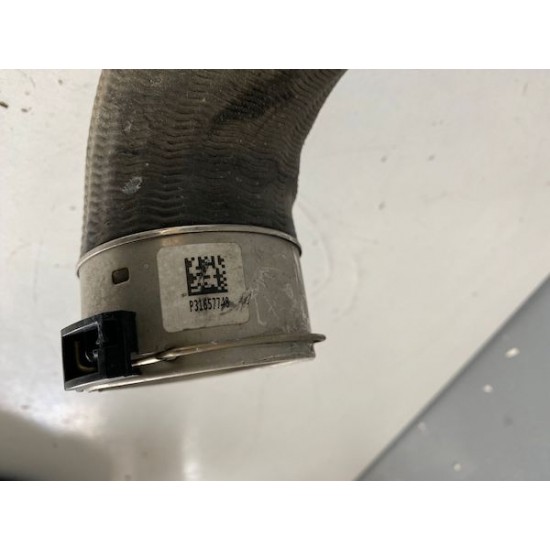 Furtun intercooler VOLVO V40 V40CC 2017 31657748 Furtun intercooler VOLVO V40 V40CC 2017 31657748