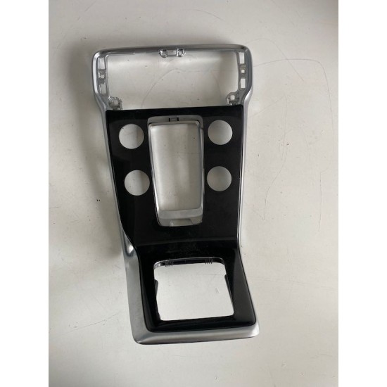 Central control panel trim Volvo V40 V40CC 08632746 31448031 8632792