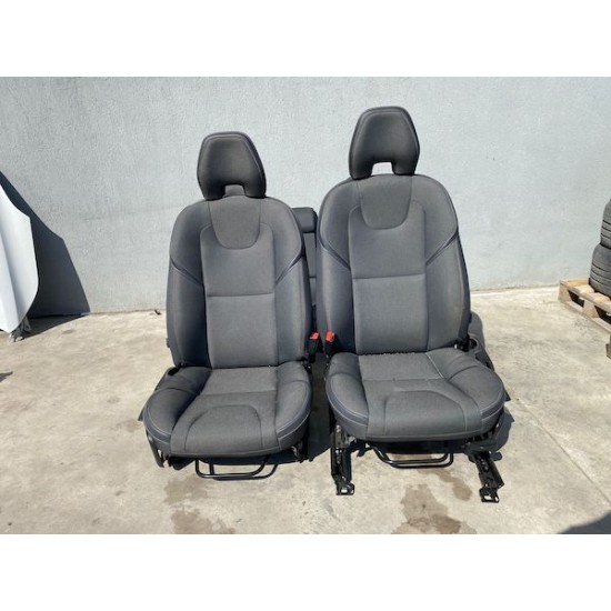 Interior material cu incalzire VOLVO V40 CROSS COUNTRY 2017 Interior material cu incalzire VOLVO V40 CROSS COUNTRY 2017