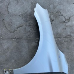 Aripa fata stanga Volvo XC60 2008-2017 30762401 31217975