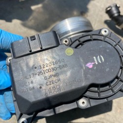 Air throttle body Volvo V60 XC60 S60 S80 V70 V40 XC90 32202650 31293930