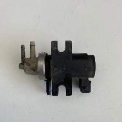 Solenoid control valve Volvo XC90 S80 S60 V70 30637251