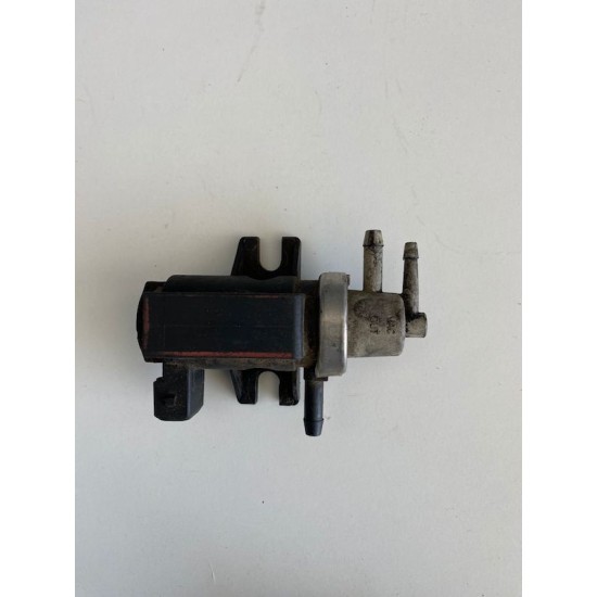 Solenoid control valve Volvo XC90 S80 S60 V70 30637251