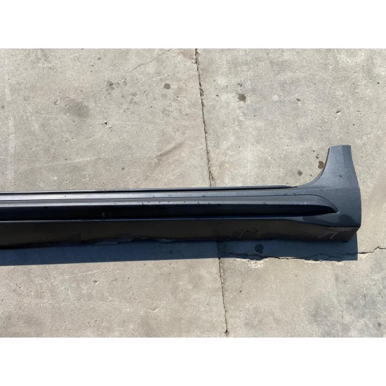 Exterior sill trim left Volvo V60CC MILD HYBRID 2021+ 31463769
