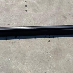 Exterior sill trim right Volvo V60CC MILD HYBRID 2021+ 31463770