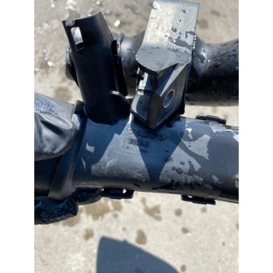 Air intake hose pipe VOLVO V60 S60 V60CC MILD HYBRID 2021+ 31474519 31384348 Air intake hose pipe VOLVO V60 S60 V60CC MILD HYBRID 2021+ 31474519 31384348