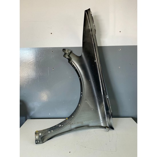 Aripa dreapta fata VOLVO C30 2009 31253950