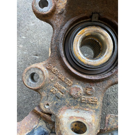 Steering knuckle front axle right VOLVO V50 C30 2009 3M51-3K170 30760281