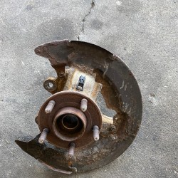 Steering knuckle front axle left VOLVO V50 C30 2009 3M51-3K171 30760282