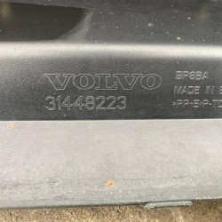 Prag Stanga Volvo XC40 31448223 31448832