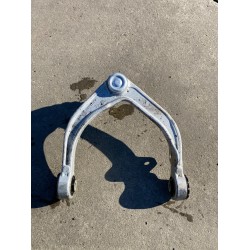 Brat dreapta Volvo XC60 2018+ 31360633 32395243