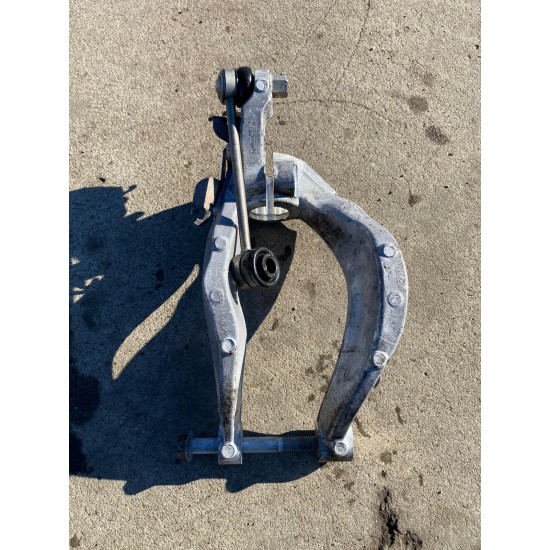 Front left support arm fork Volvo XC90 XC60 31360635