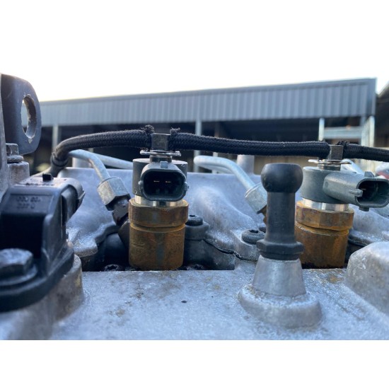 Fuel injector 163cp VOLVO S60 XC70 V70 XC90 30777314 36050292